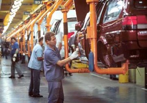 Automakers to Layoff Additional Workers