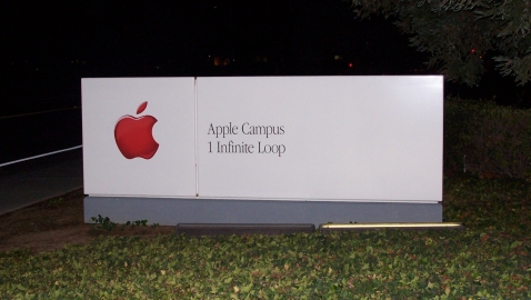 Apple Says No Mass Layoffs
