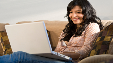 Why Online Advertisers Need To Target Latinos More? They Are Buying More Online Than Before