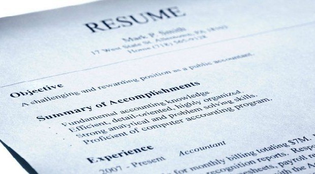 11 Easy Ways to Make Your Resume Stand Out Before Graduation